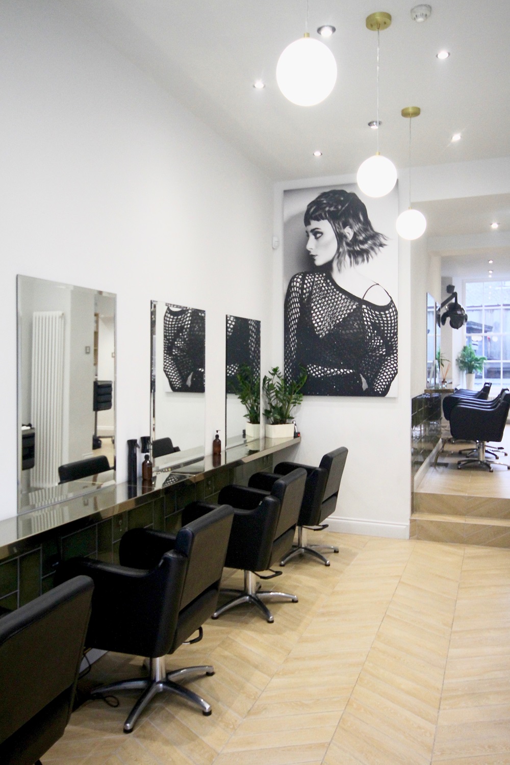 Medusa Hairdressing, Broughton St, Edinburgh