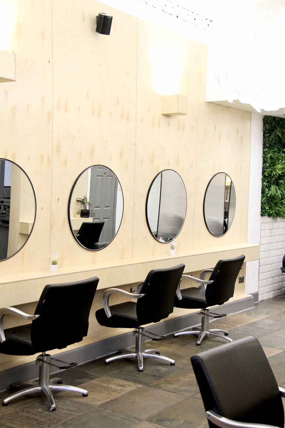 medusa hair dressers in teviot place edinburgh medusa hair dressers in teviot place edinburgh